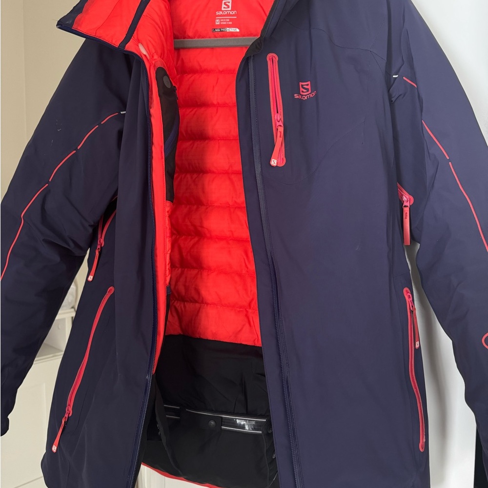 Salomon Blue Ski Jacket with Waterproof Shell and Insulated Layer